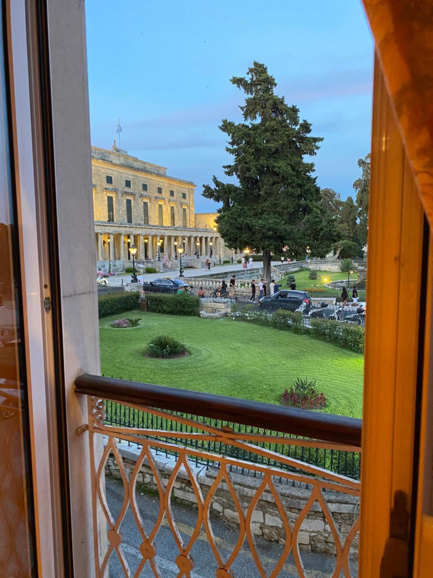 Palazzo Luxury Suite - View To Liston Square & Old Fortress Of Corfu Old Town מראה חיצוני תמונה
